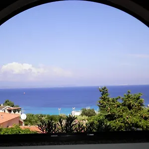Bed & Breakfast La Finestra Vista Corsica, Santa Teresa di Gallura